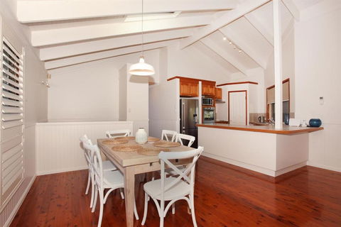 30 Scrub Road Coolum Beach Linen Incl WiFi - New South Wales Tourism  1