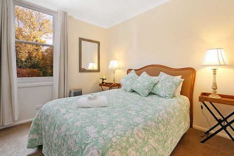 Blue Wren Cottage 3 Bedroom 2 Bath - New South Wales Tourism  3