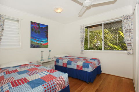 Unit 1 On The Park Coolum Beach - New South Wales Tourism  5
