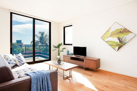 Crows Nest 8 - New South Wales Tourism  3