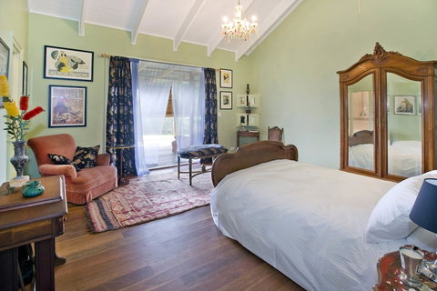 TRANQUILO BEACH HOUSE - New South Wales Tourism  5