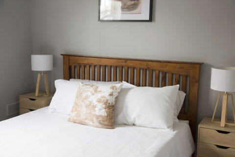 Wayfarers Cottage - New South Wales Tourism  0