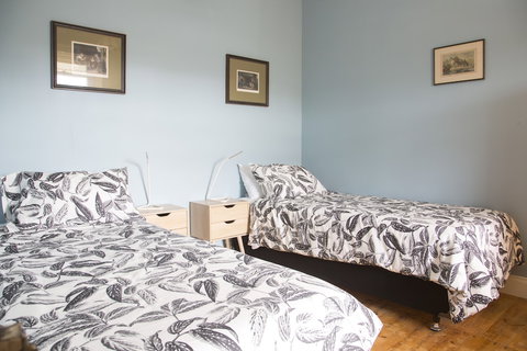 Wayfarers Cottage - New South Wales Tourism  3