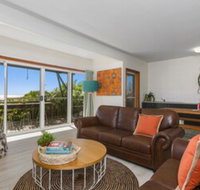 Sea Spray on Hungerford - New South Wales Tourism 