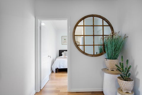 AUJOY 3 Bed Townhouse Burwood 1 - New South Wales Tourism  1
