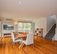 Bay Breeze Retreat - New South Wales Tourism 