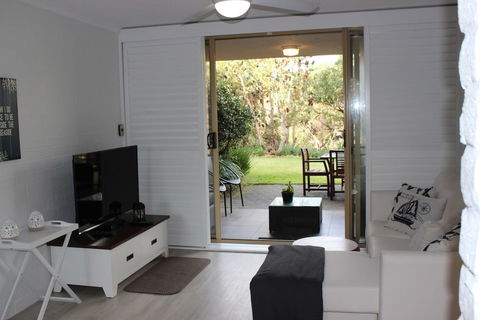 Oceanside - New South Wales Tourism  4