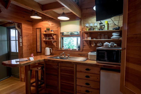 Guide Falls Cottage - New South Wales Tourism  7