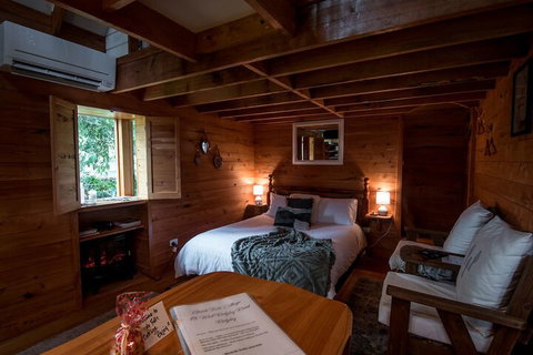 Guide Falls Cottage - New South Wales Tourism  5