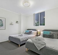 Southwest Liverpool Area 3 Beds  Parking Nwf003 - New South Wales Tourism 