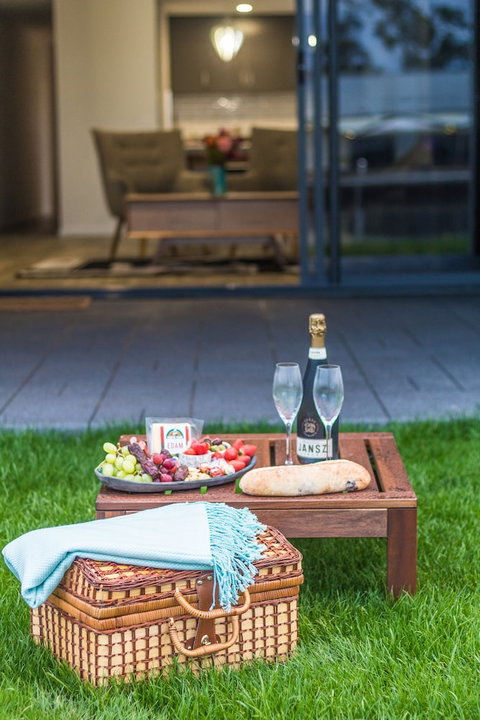 Ulverstone Waterfront Apartments - New South Wales Tourism  3