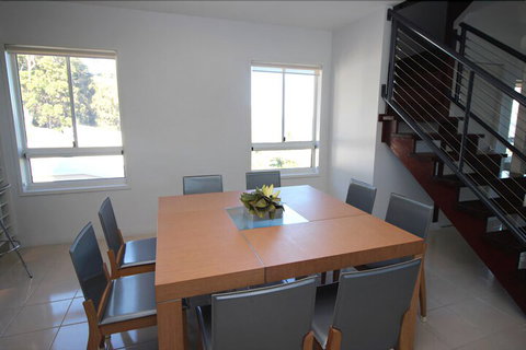 Deep Blue 14 - New South Wales Tourism  3