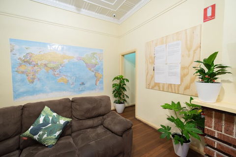 MyOZexp Aberdeen Lodge - New South Wales Tourism  2