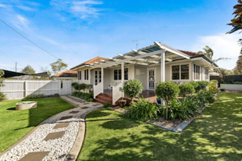 Viola House - New South Wales Tourism  0