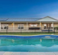 Your Luxury Escape Byron Sunset Breeze - New South Wales Tourism 