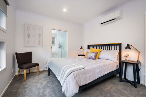 Albury Yalandra Apartment 1 - New South Wales Tourism  2