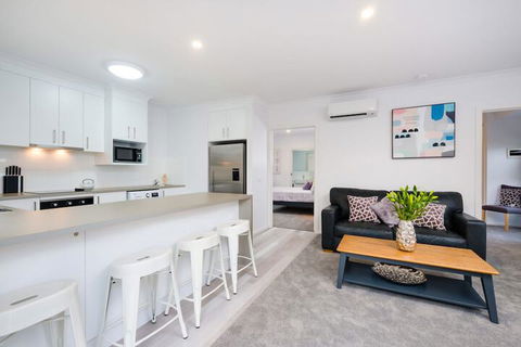 Albury Yalandra Apartment 1 - New South Wales Tourism  4