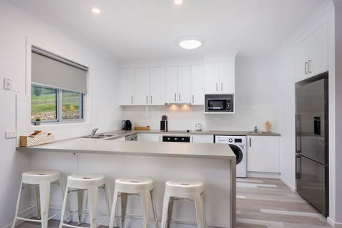 Albury Yalandra Apartment 1 - New South Wales Tourism  5