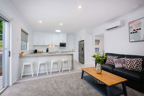 Albury Yalandra Apartment 1 - New South Wales Tourism  1