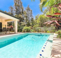 Large House with Pool - New South Wales Tourism 