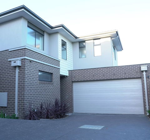 A Brand New House Near Boxhill - New South Wales Tourism  0