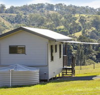 Valley Cabins By The Creek - New South Wales Tourism 