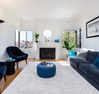 Lighthouse Cozy 2BDR with CITY VIEWS - New South Wales Tourism 