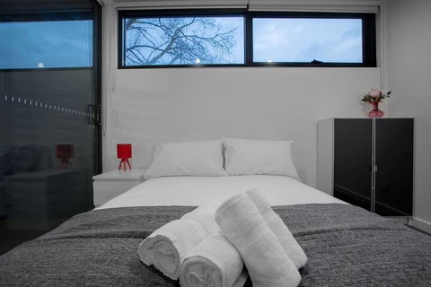 106 Modern Prestige 3 Storey New Establishment - New South Wales Tourism  4