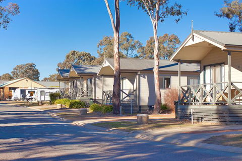 Eaglehawk Holiday Park Canberra - New South Wales Tourism  2