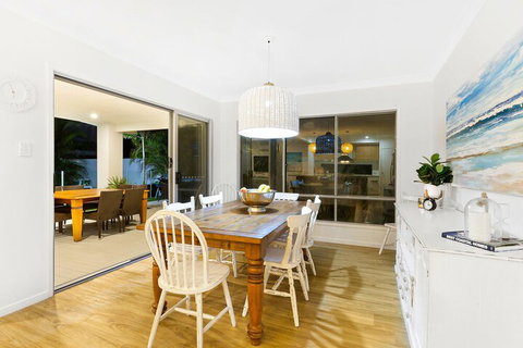 Beachside Holiday Escape - New South Wales Tourism  5