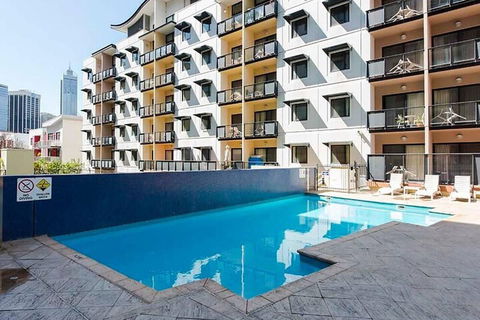 Two Bedroom Apt Next To Perth CBD With Parking. - New South Wales Tourism  6