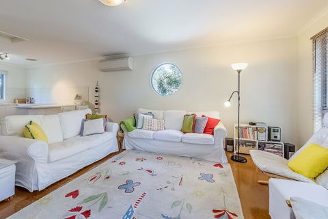 Salt Water Secret Surf Side - New South Wales Tourism  2