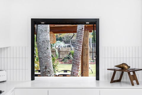A PERFECT STAY - 3 Salty Sisters - New South Wales Tourism  7