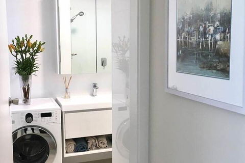 Cozy Apartment In Waverton - New South Wales Tourism  5