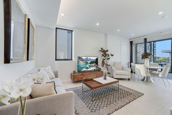 HomeHotel Boutique & Luxurious Apartment Super Clean - New South Wales Tourism  6
