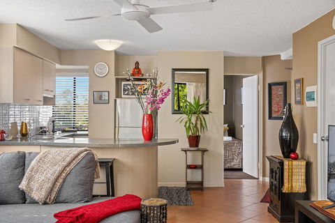 Asiatic Suite At Nautilus Mooloolaba - New South Wales Tourism  5