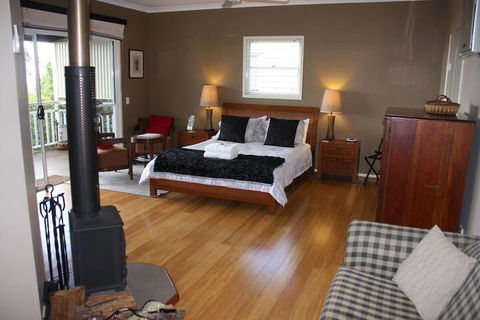 At Sunrise Cottages - New South Wales Tourism  6
