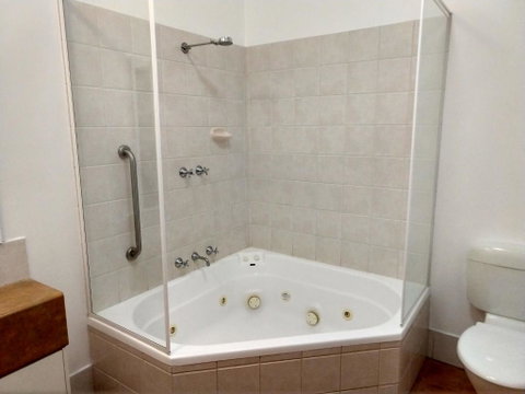 Private Apartments At The Sanctuary Resort - New South Wales Tourism  4