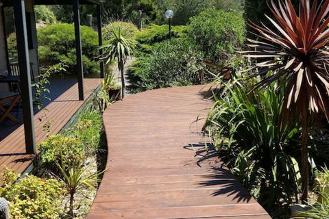 Venus Escapes Guesthouse - New South Wales Tourism  4