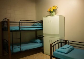 Dougies Backpackers - New South Wales Tourism  3