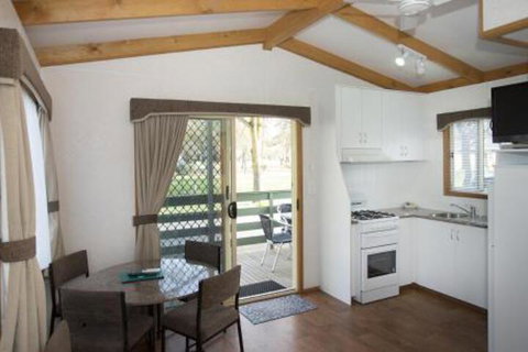 Barossa Tourist Park - New South Wales Tourism  0