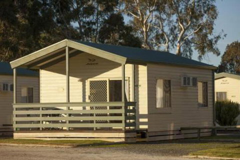 Barossa Tourist Park - New South Wales Tourism  1