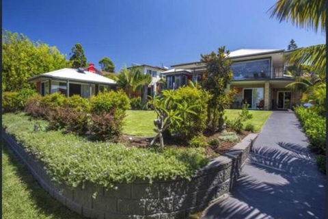 Studio Cabana On Golf In Mollymook - New South Wales Tourism  7