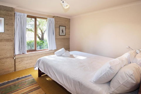 Trastevere Cowaramup Farm House - New South Wales Tourism  5