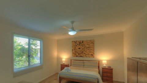 Village Stays Coldstream Gallery Bungalow - New South Wales Tourism  5