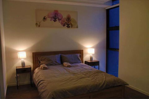 Liverpool New Apt 2BR & 2Bath - New South Wales Tourism  3
