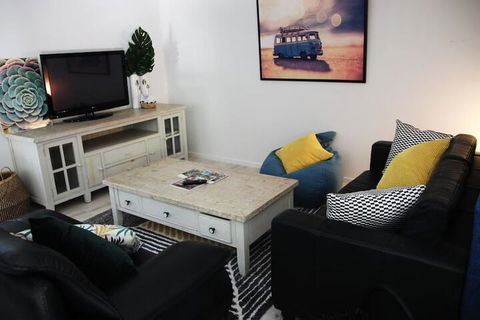 Yeppoon Beachhouse - Hostel - New South Wales Tourism  4