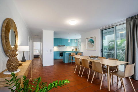 Modern & Comfortable Apartment Close To The Beach - New South Wales Tourism  4