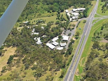 Capricorn Motel & Conference Centre - New South Wales Tourism  1