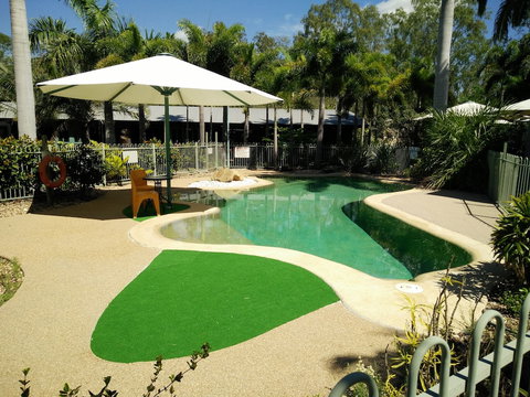 Capricorn Motel & Conference Centre - New South Wales Tourism  5